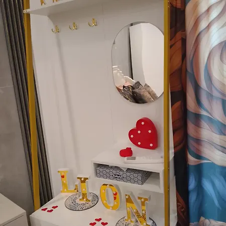Lion - & Bed and Breakfast 4*