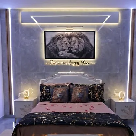 Bed and Breakfast Lion - & 4*